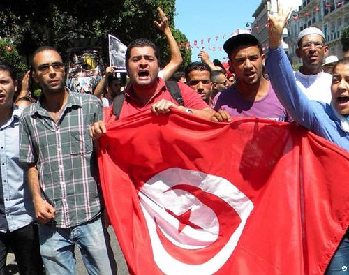 Tunis: nezaustavljivi tok